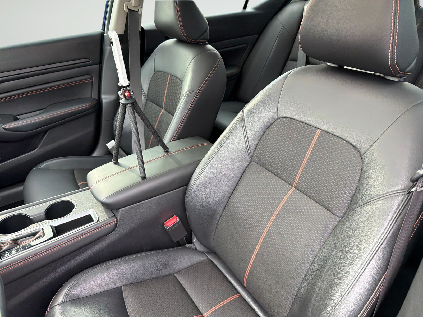 Used 2021 Nissan Altima 2.5 SR w/ SR Premium Package FWD image 26