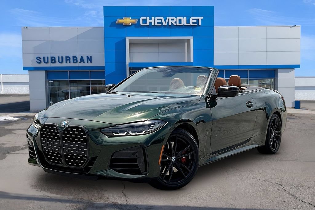 Used 2023 BMW 440i xDrive Convertible w/ Premium Package AWD/4WD video 1
