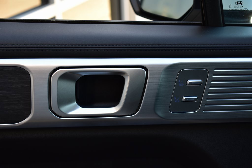 New 2025 Hyundai Santa Fe Limited image 15