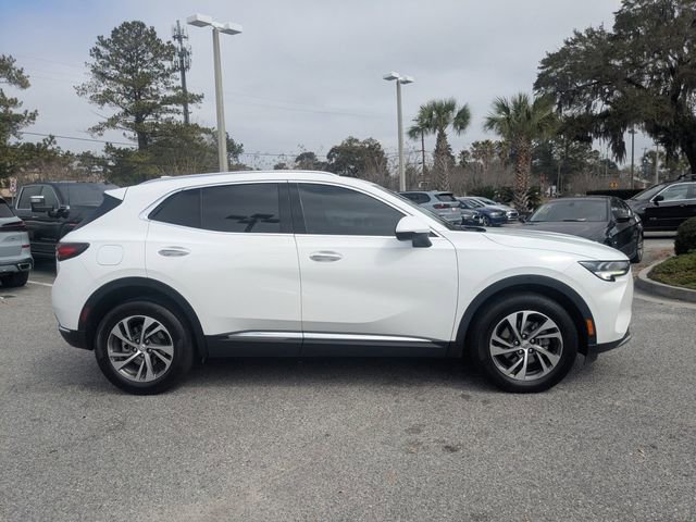 Used 2023 Buick Envision Essence image 3
