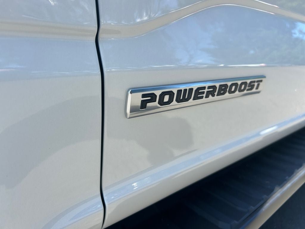 Used 2023 Ford F150 Lariat w/ Equipment Group 502A High AWD/4WD image 32