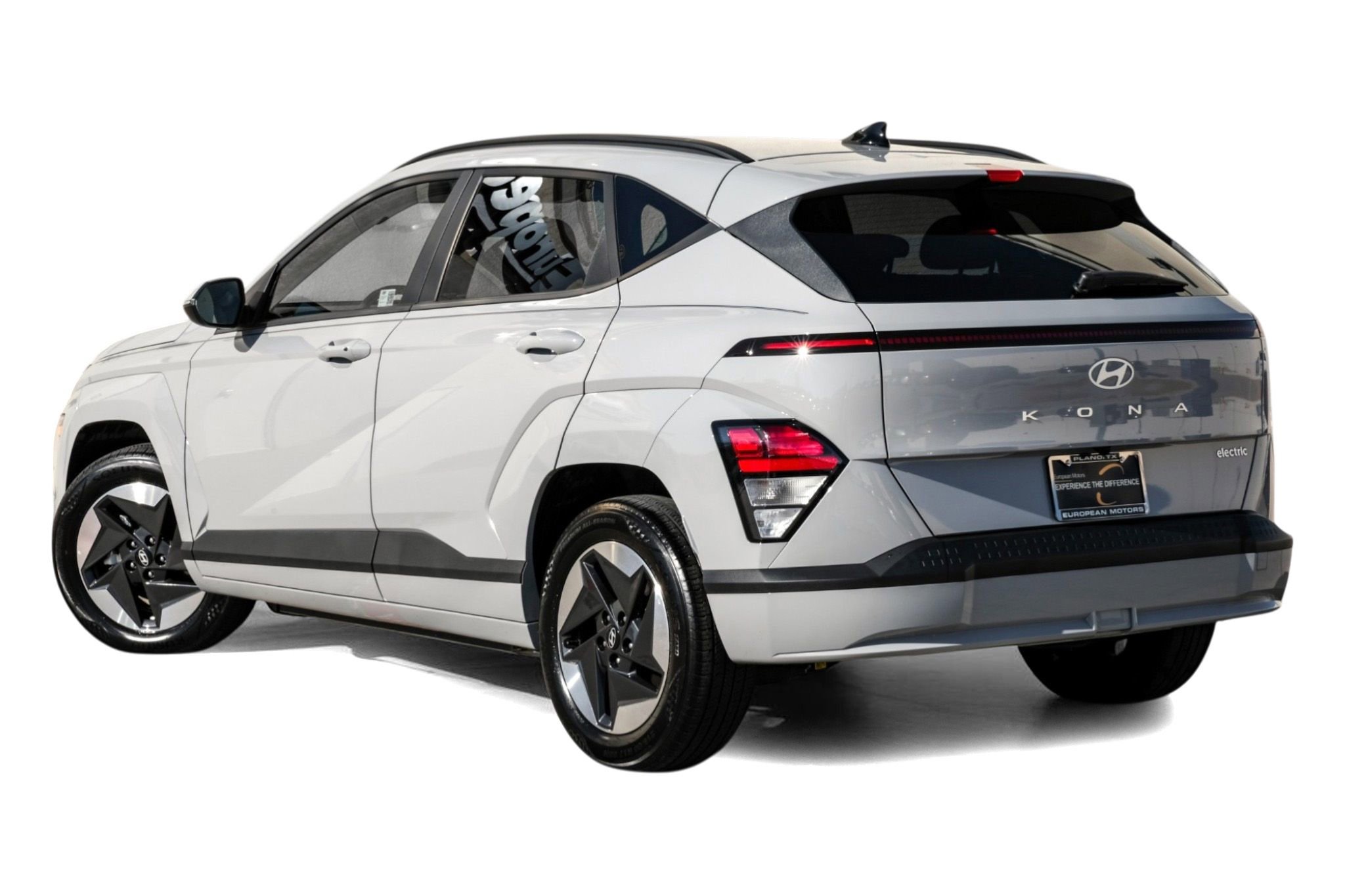 Used 2025 Hyundai Kona SEL FWD image 8