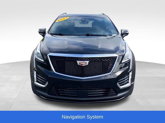 Used 2023 Cadillac XT5 Sportv w/ Technology Package AWD/4WD image 2