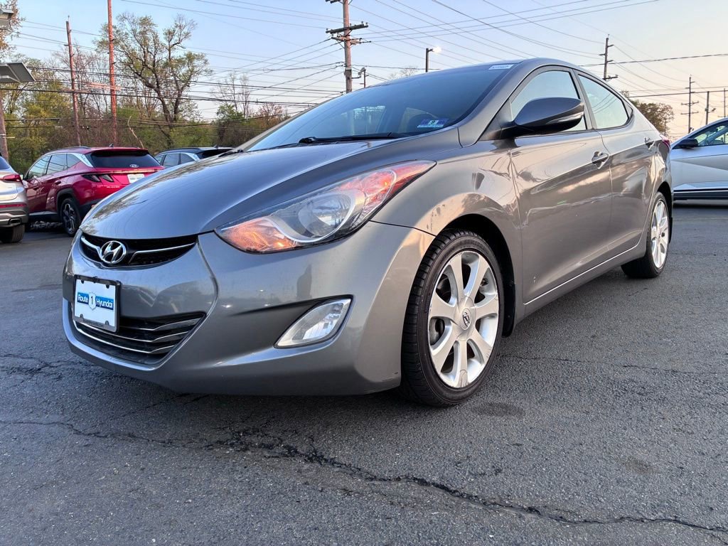 Used 2013 Hyundai Elantra Limited FWD image 3