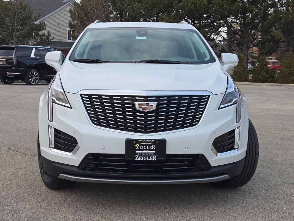 New 2025 Cadillac XT5 Premium Luxury image 4