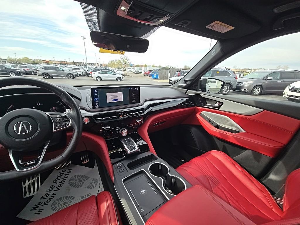 Used 2025 Acura MDX A-Spec image 28