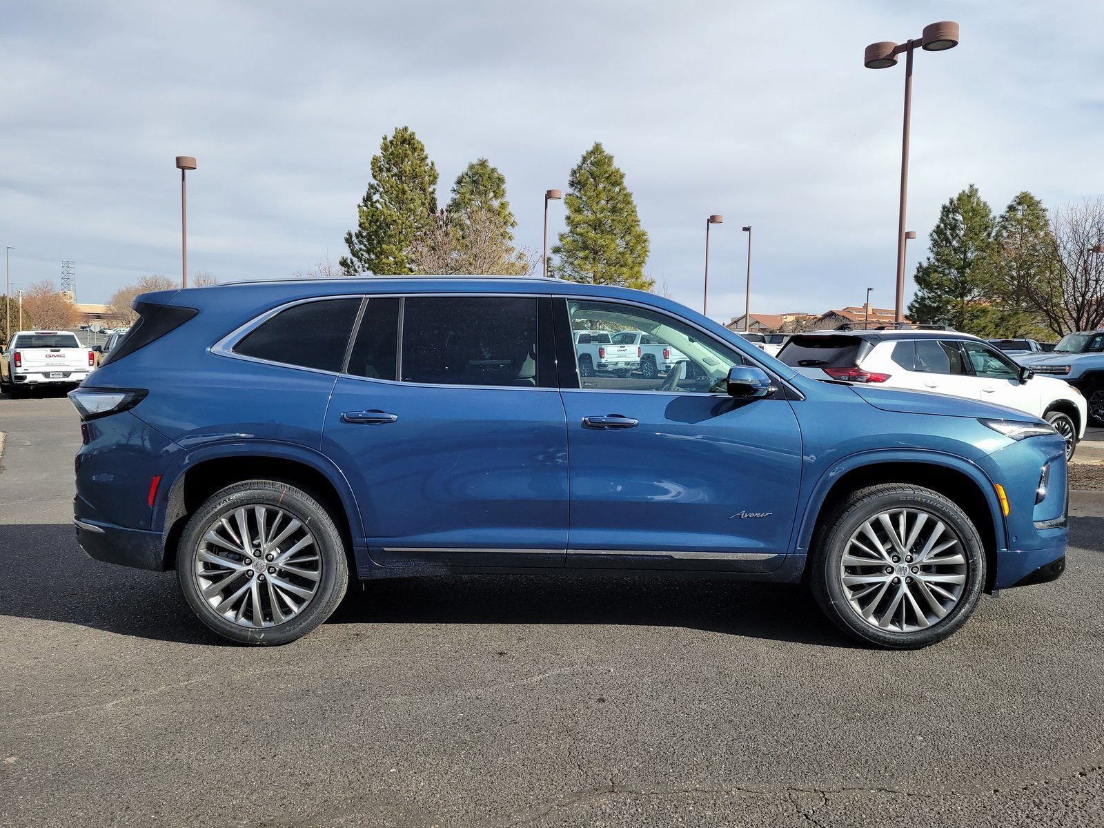 New 2026 Buick Enclave Avenir w/ Super Cruise Package FWD image 2