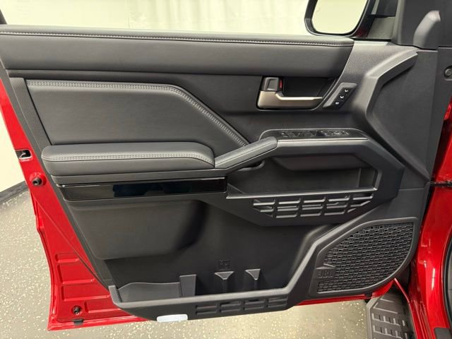 Certified 2025 Toyota 4Runner Limited AWD/4WD image 10