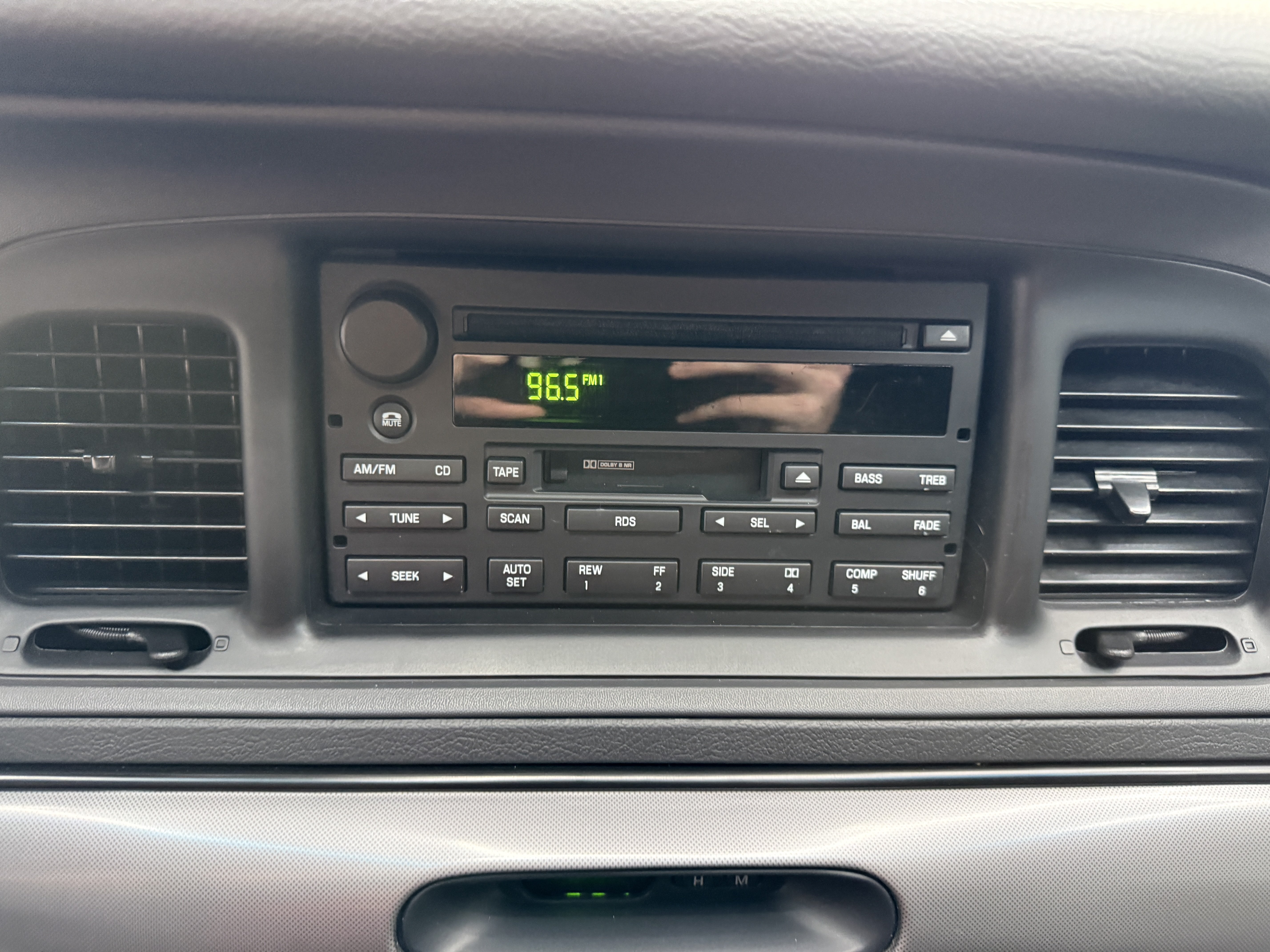 Used 2003 Mercury Marauder RWD image 15