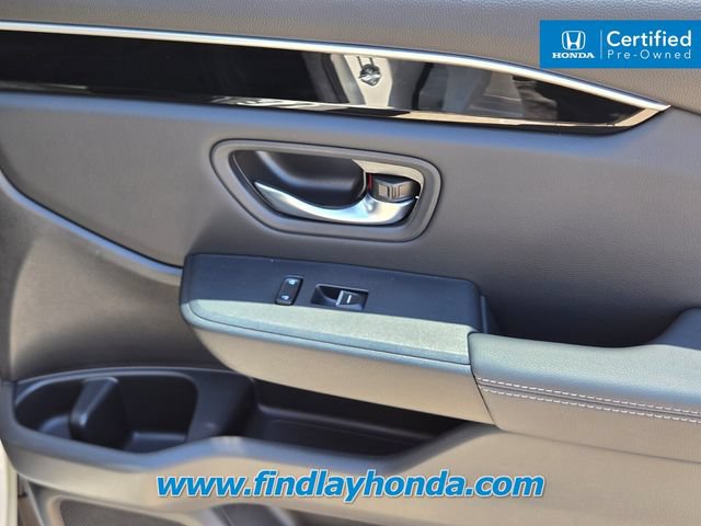 Certified 2025 Honda Pilot Touring image 22