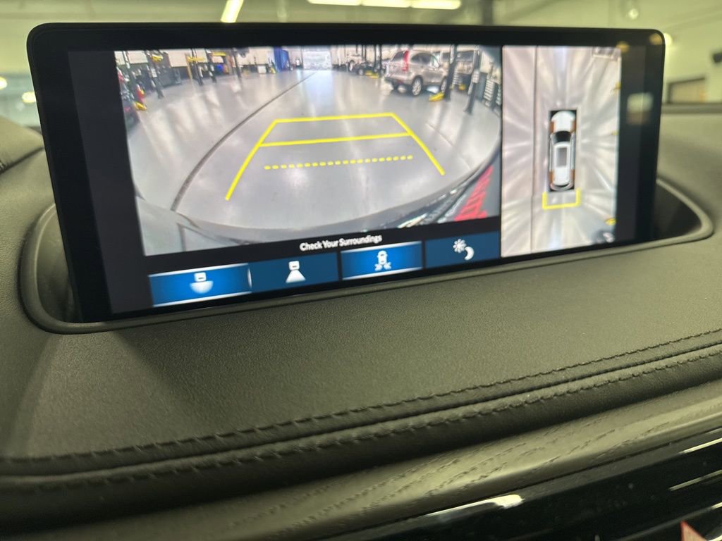 Used 2022 Acura MDX SH-AWD w/ Advance Package image 16