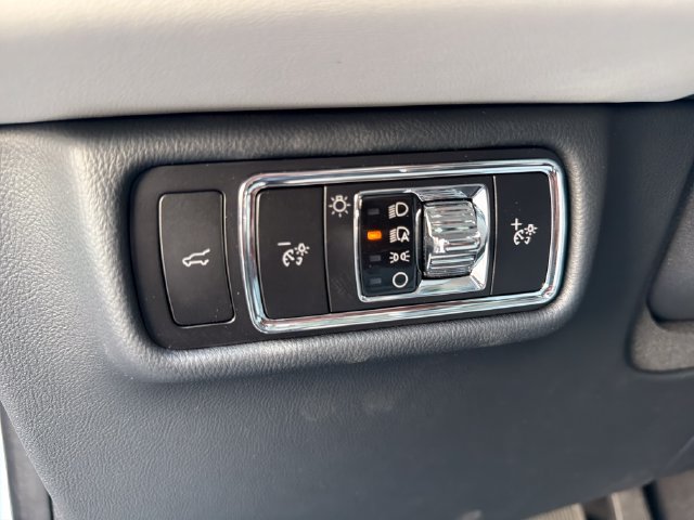 New 2027 Lincoln Aviator AWD image 24