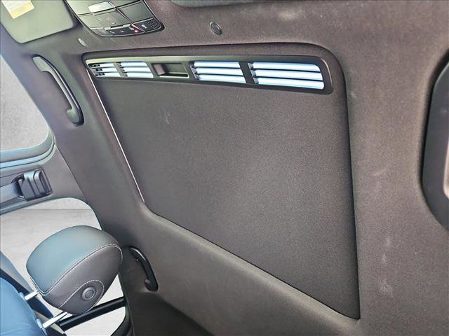 Used 2023 Mercedes-Benz GLC 300 GLC 300 image 15