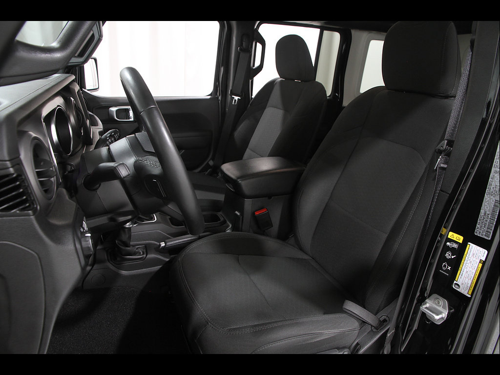 Used 2022 Jeep Wrangler Unlimited Sport AWD/4WD image 5