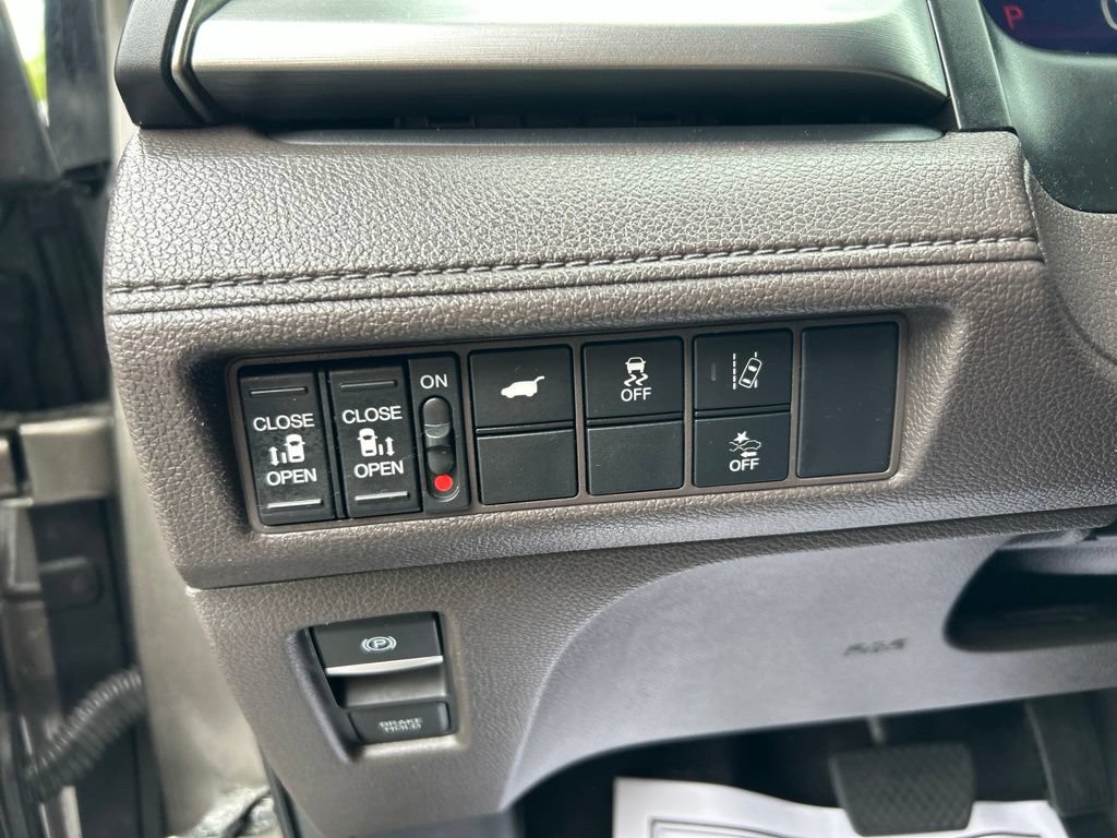 Used 2018 Honda Odyssey EX-L image 11
