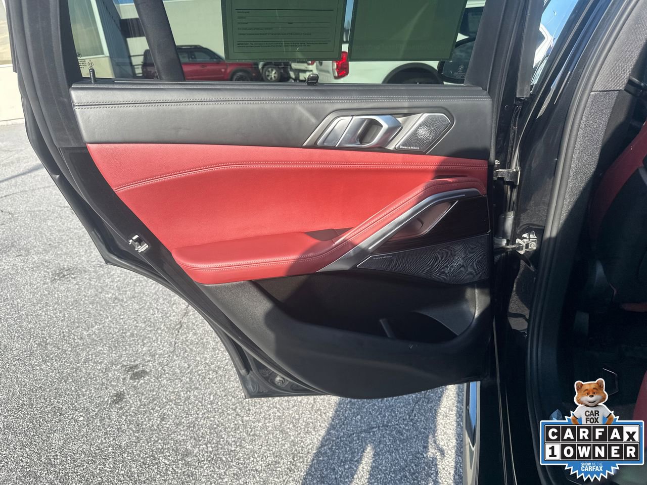 Used 2021 BMW X6 M50i w/ Executive Package image 22