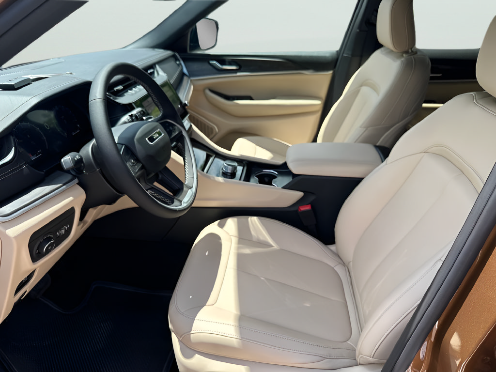 New 2026 Jeep Grand Cherokee Limited RWD image 18