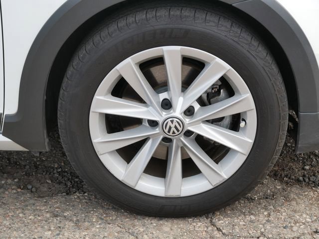 Used 2017 Volkswagen Golf Alltrack SEL image 9