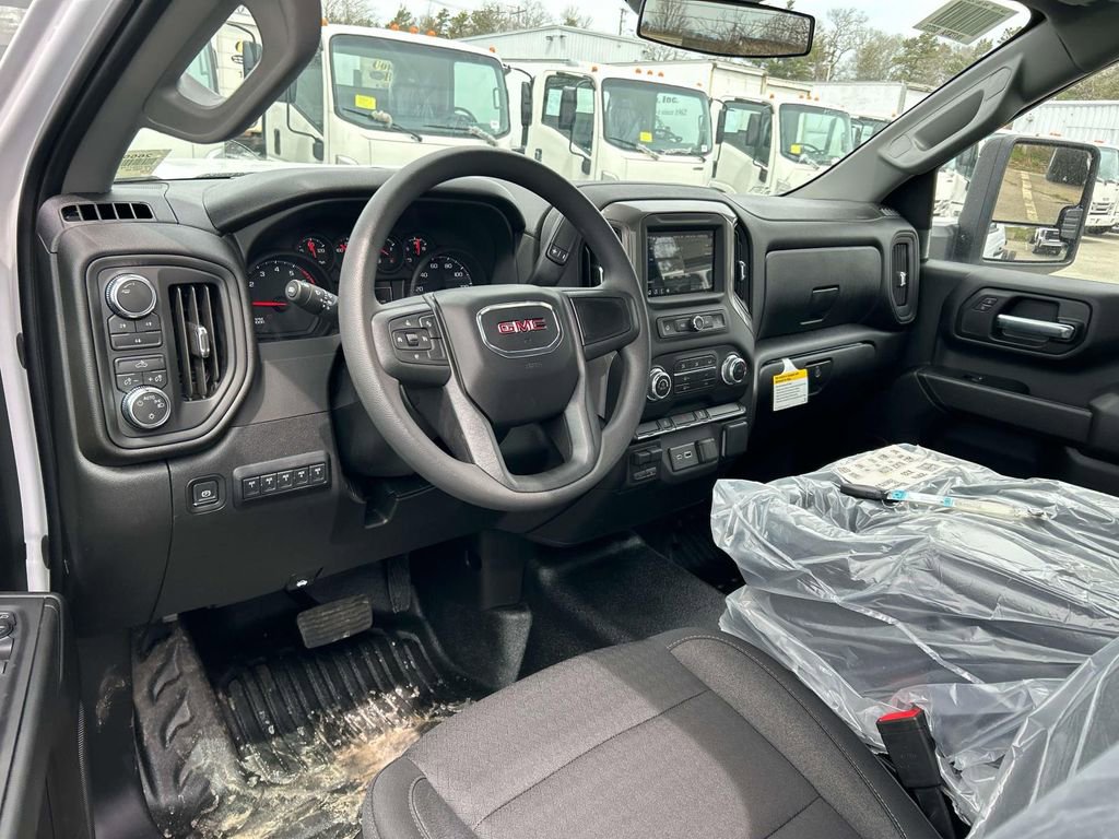 New 2026 GMC Sierra 3500 Pro AWD/4WD image 6