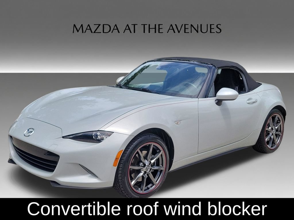 Used 2016 MAZDA MX-5 Miata Grand Touring RWD image 13