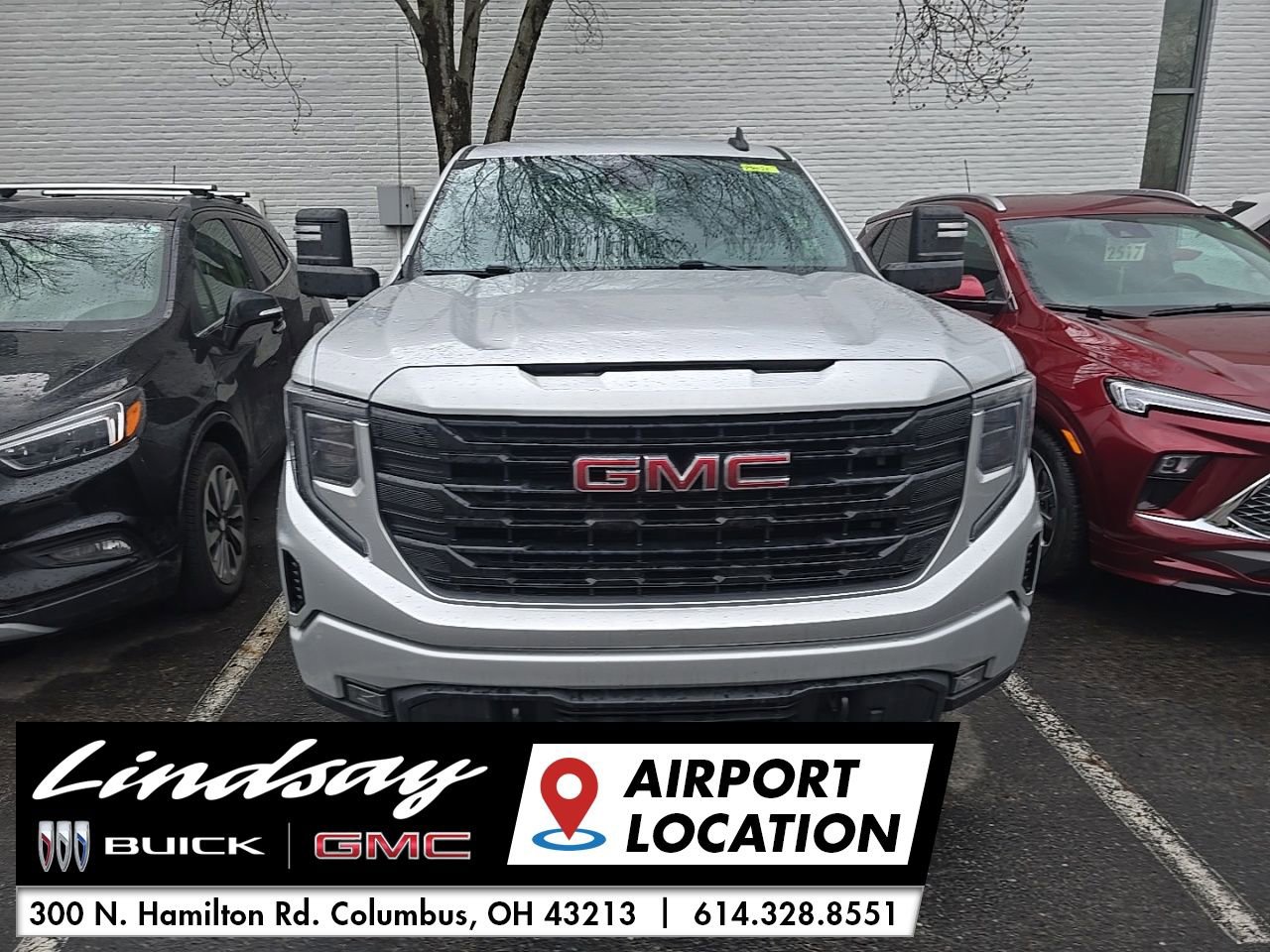 Used 2022 GMC Sierra 1500 Elevation w/ Preferred Package image 3