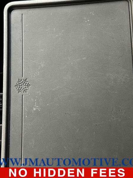 Used 2015 Cadillac Escalade Platinum image 42