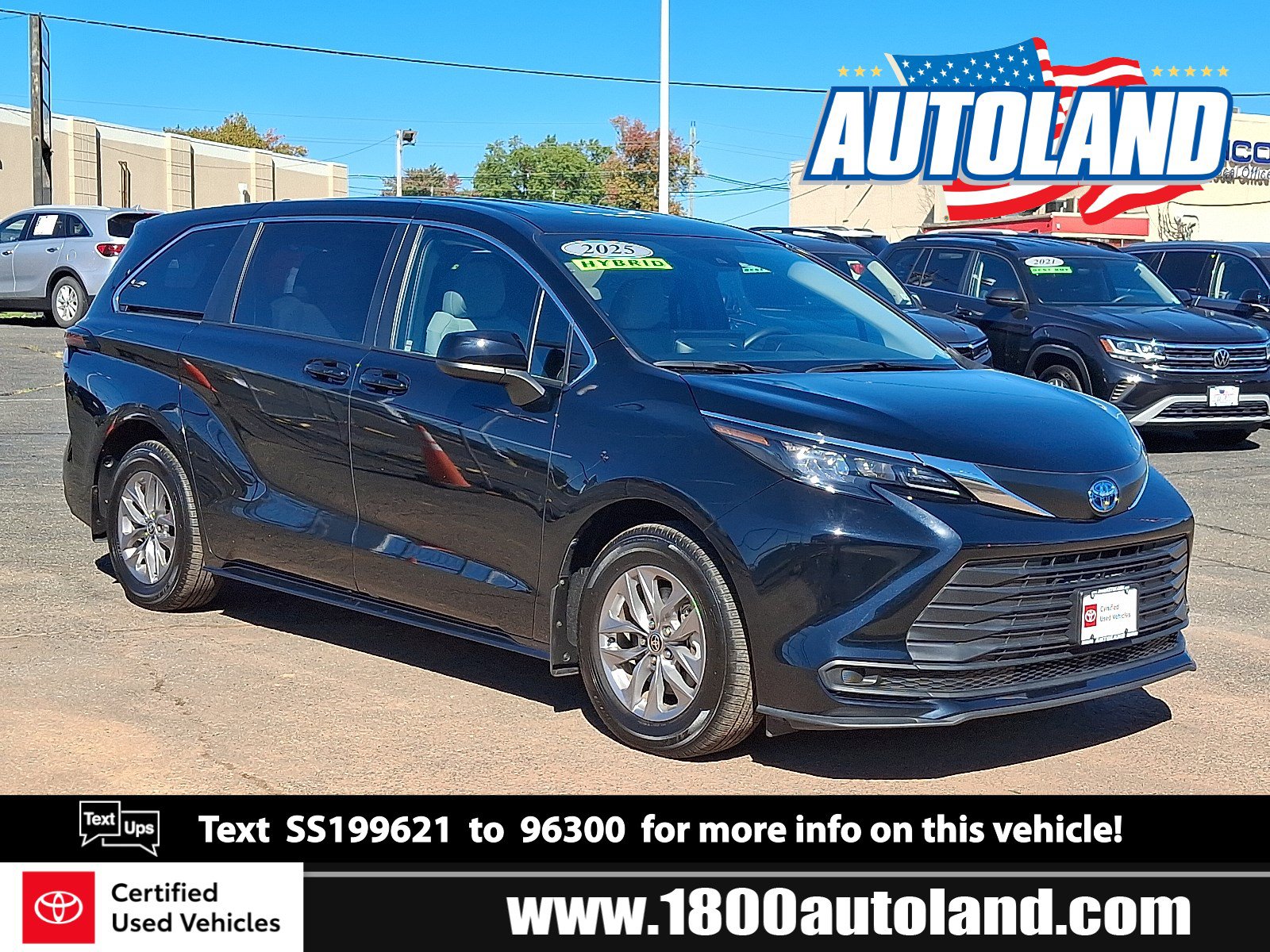 Certified 2025 Toyota Sienna LE