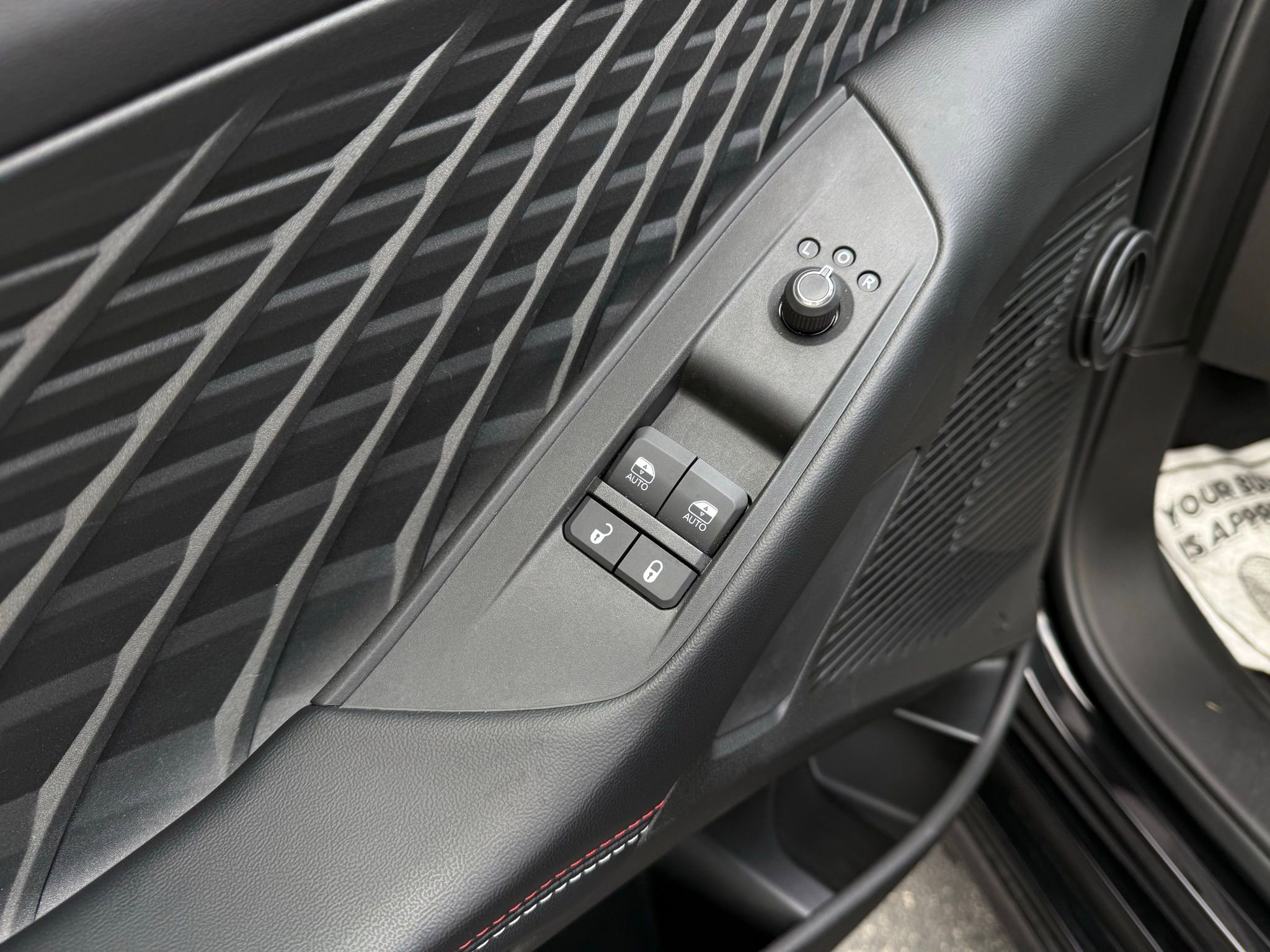 Used 2025 Dodge Charger R/T w/ Quick Order Package 25M R/T image 26