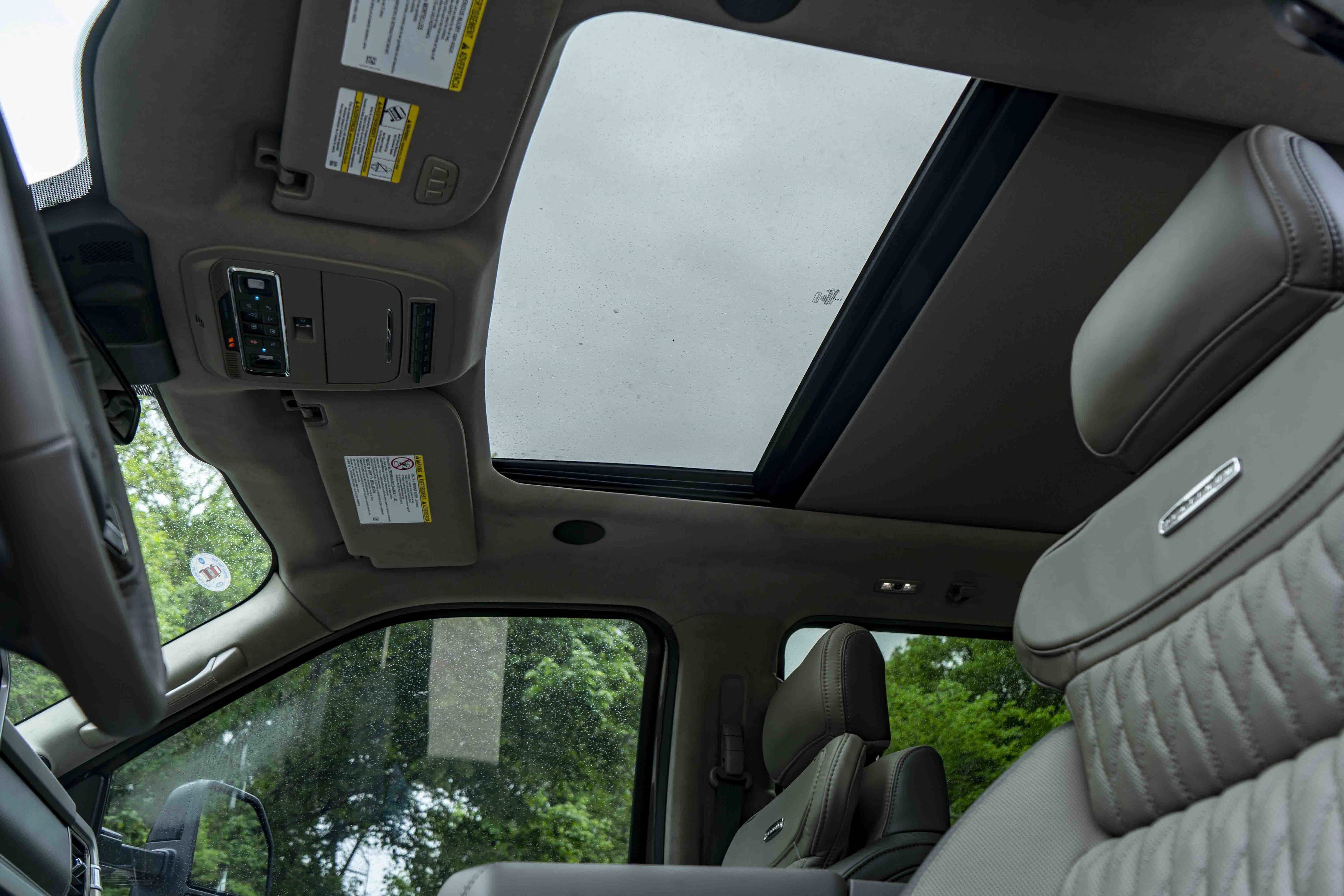 Used 2026 Ford F450 Platinum w/ Platinum Plus Package image 37