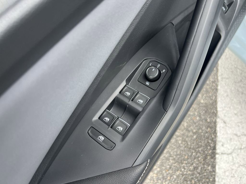 New 2026 Volkswagen Jetta SE image 13