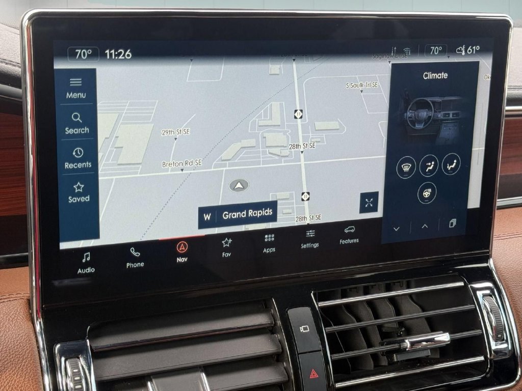 Certified 2023 Lincoln Navigator Reserve AWD/4WD image 26