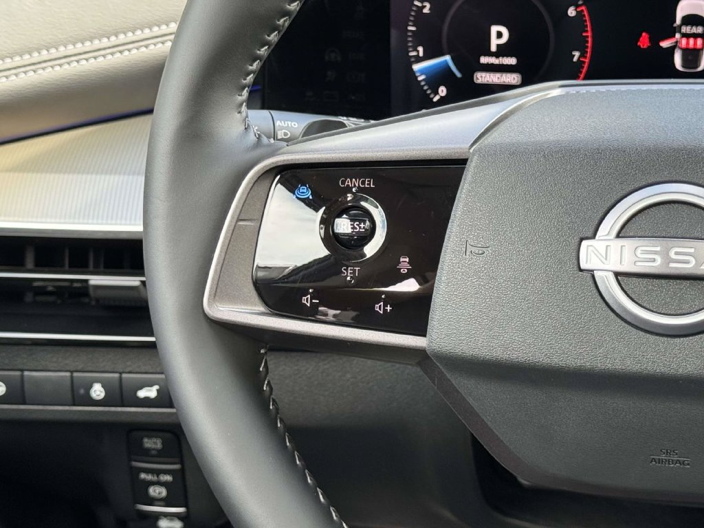 Used 2025 Nissan Murano SL AWD/4WD image 28