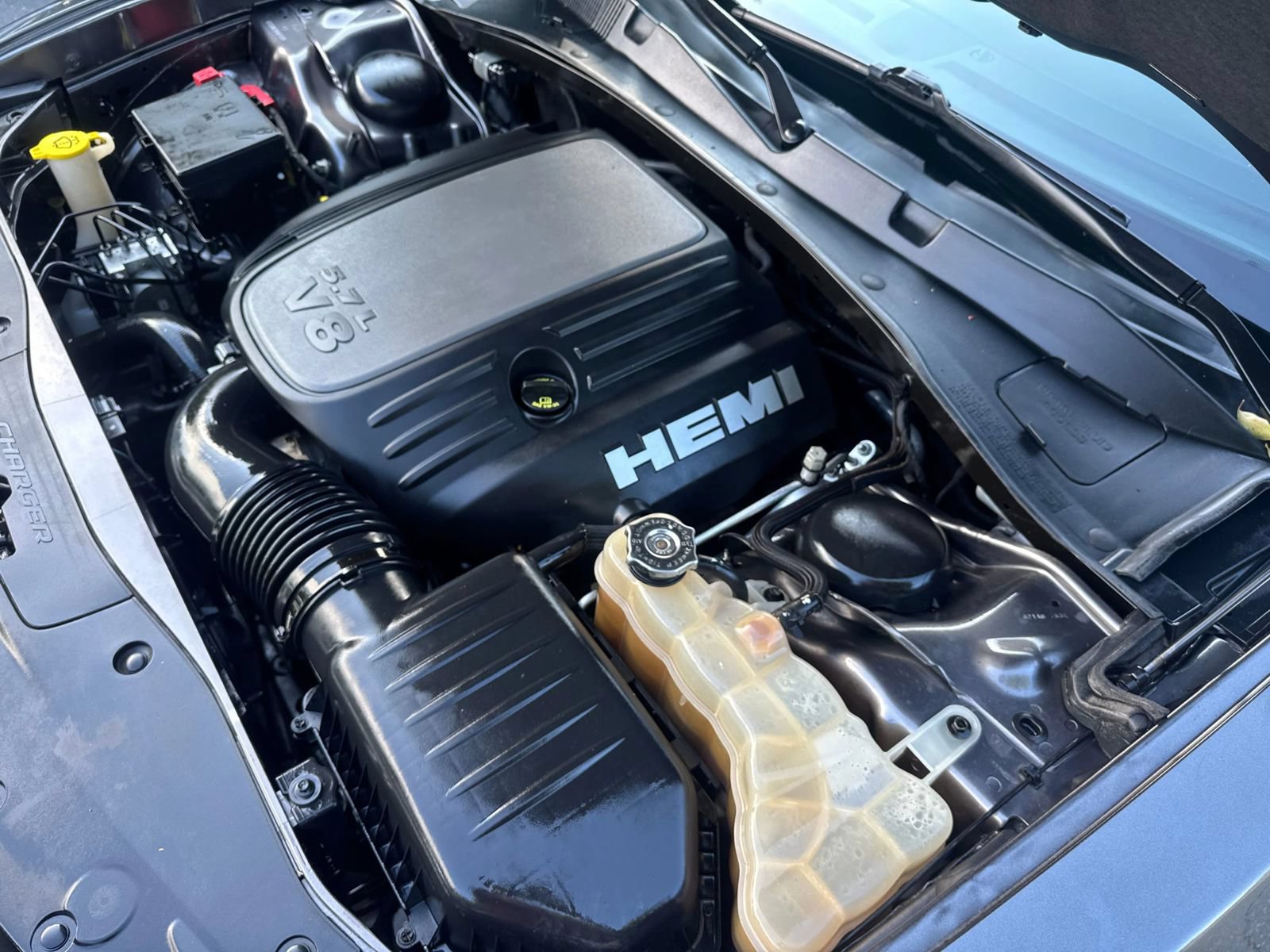Used 2015 Dodge Charger R/T RWD image 51