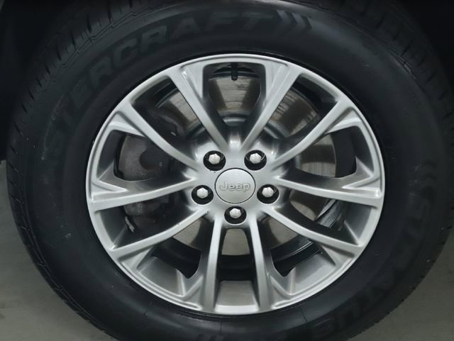 Used 2020 Jeep Cherokee Latitude Plus image 37