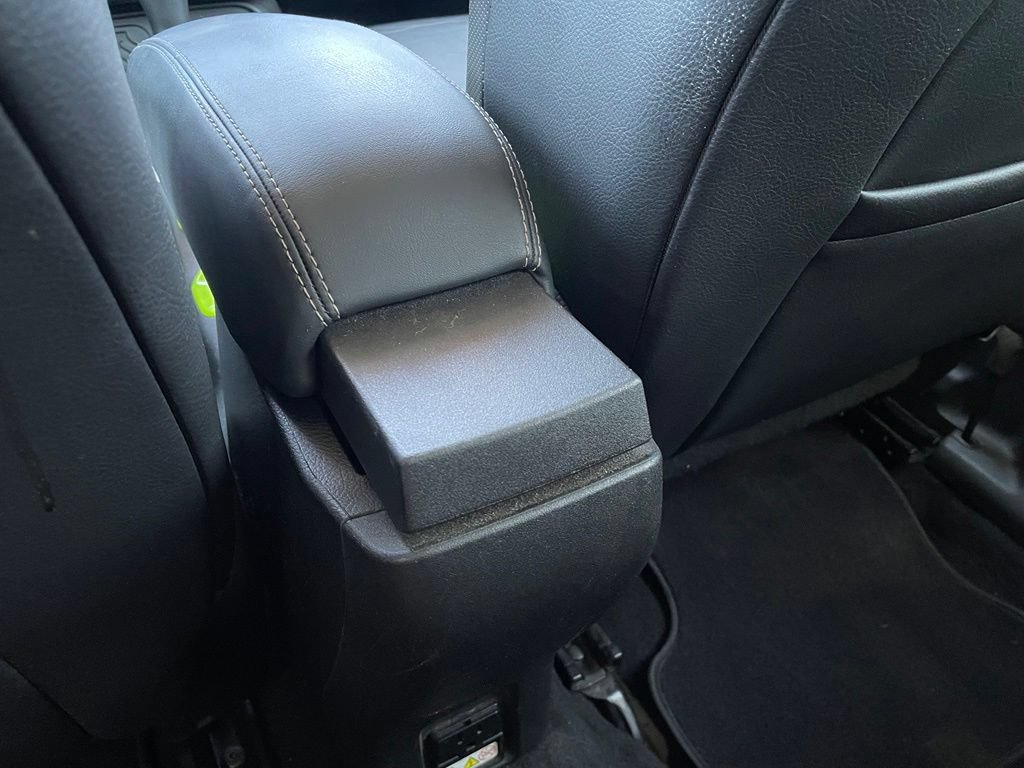 Used 2016 Jeep Renegade Limited FWD image 27