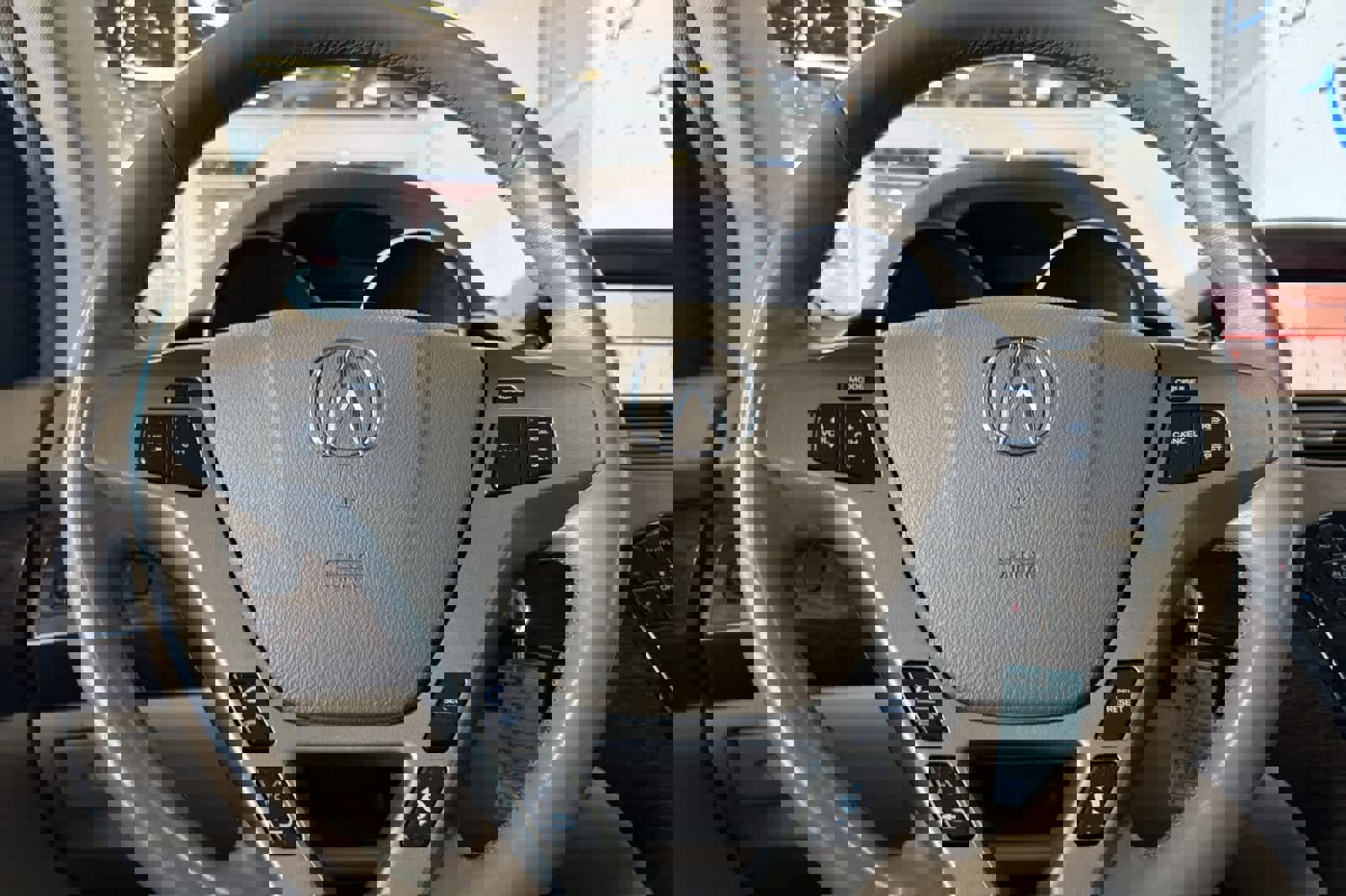 Used 2013 Acura MDX w/ Technology & Entertainment image 27