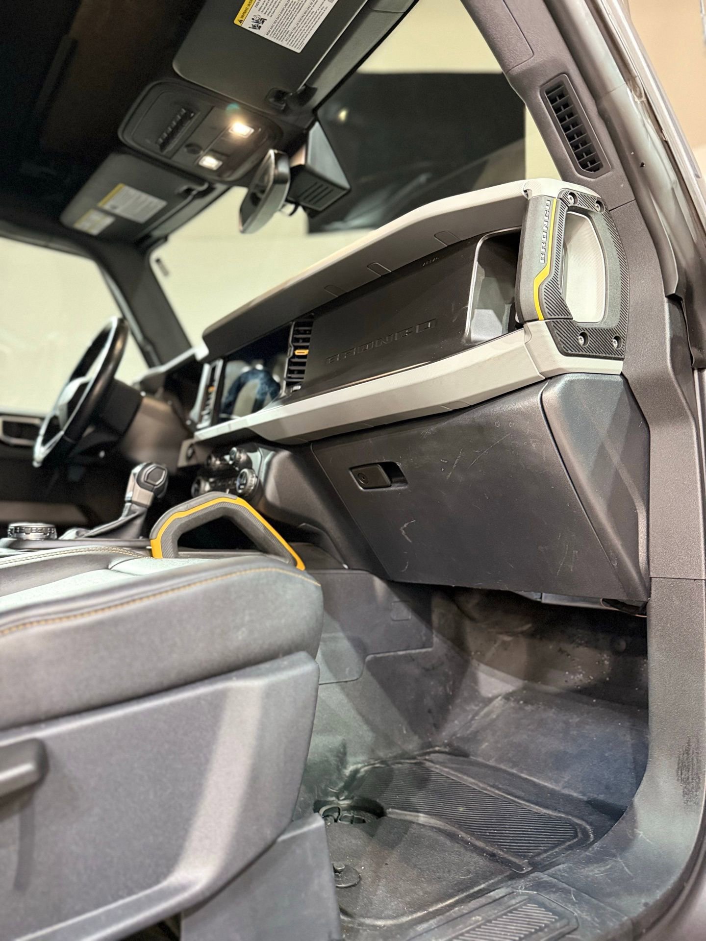 Used 2021 Ford Bronco Badlands image 47