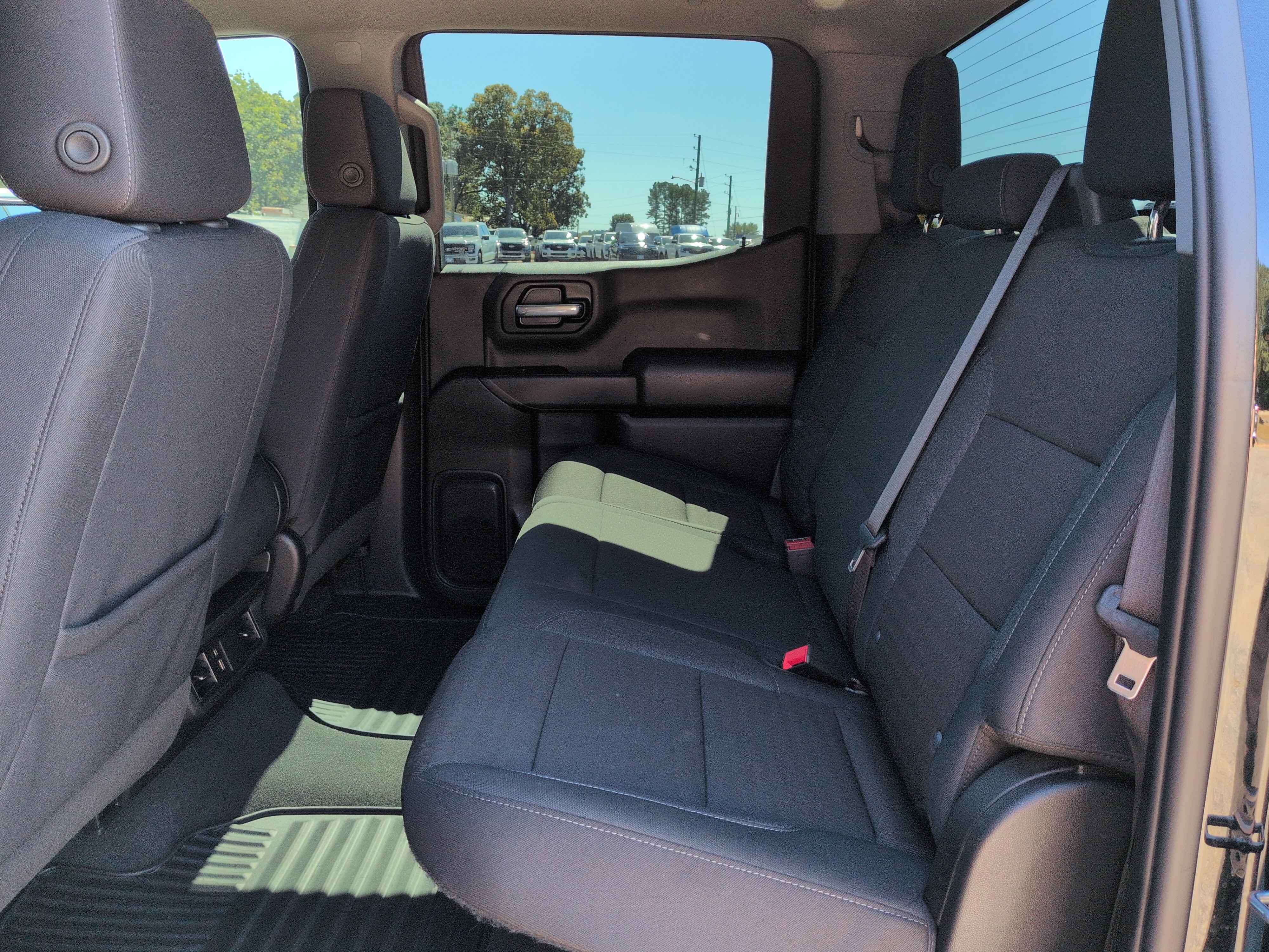 Used 2024 Chevrolet Silverado 1500 Custom Trail Boss AWD/4WD image 12