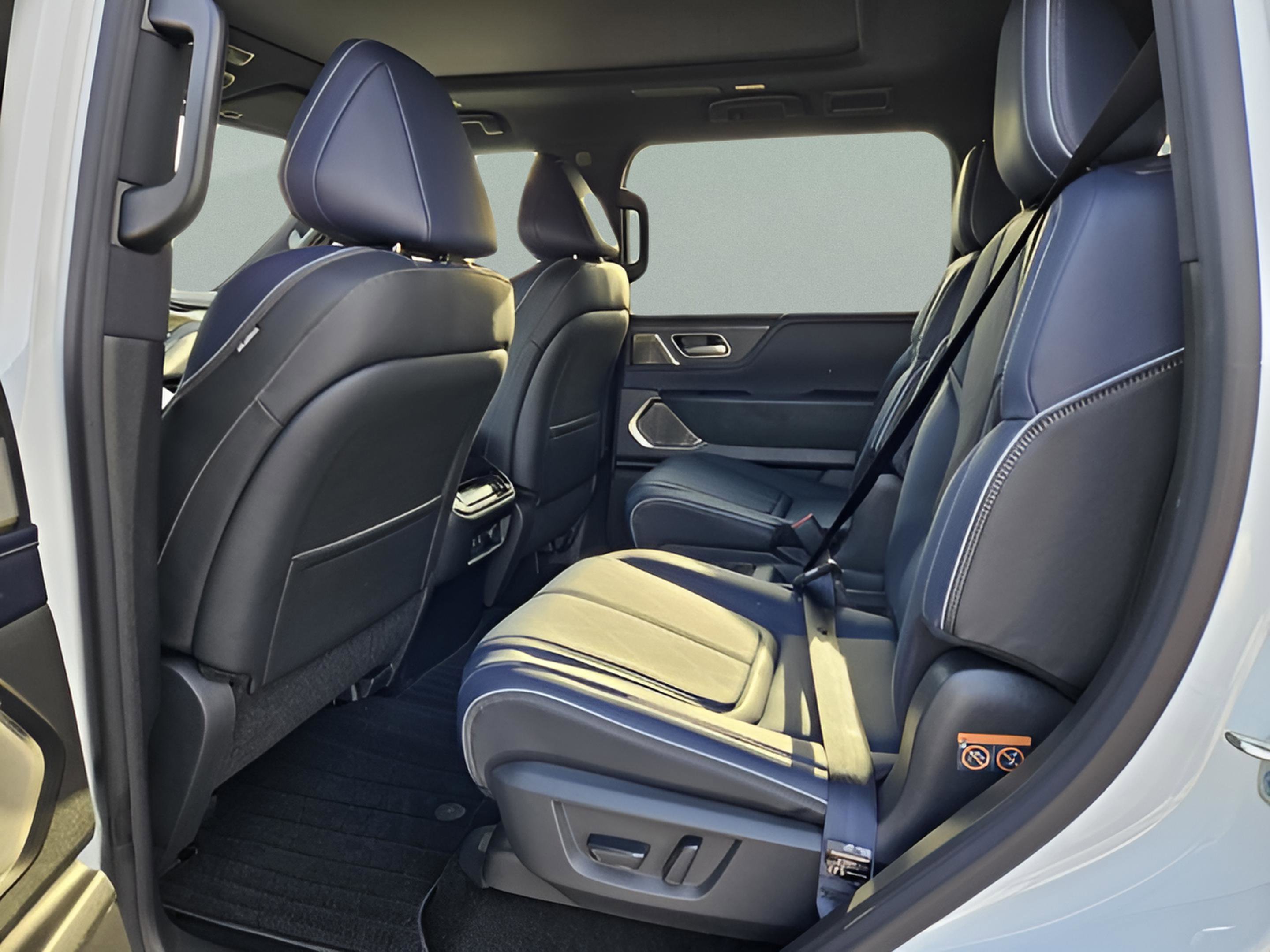 New 2026 INFINITI QX80 4WD image 51