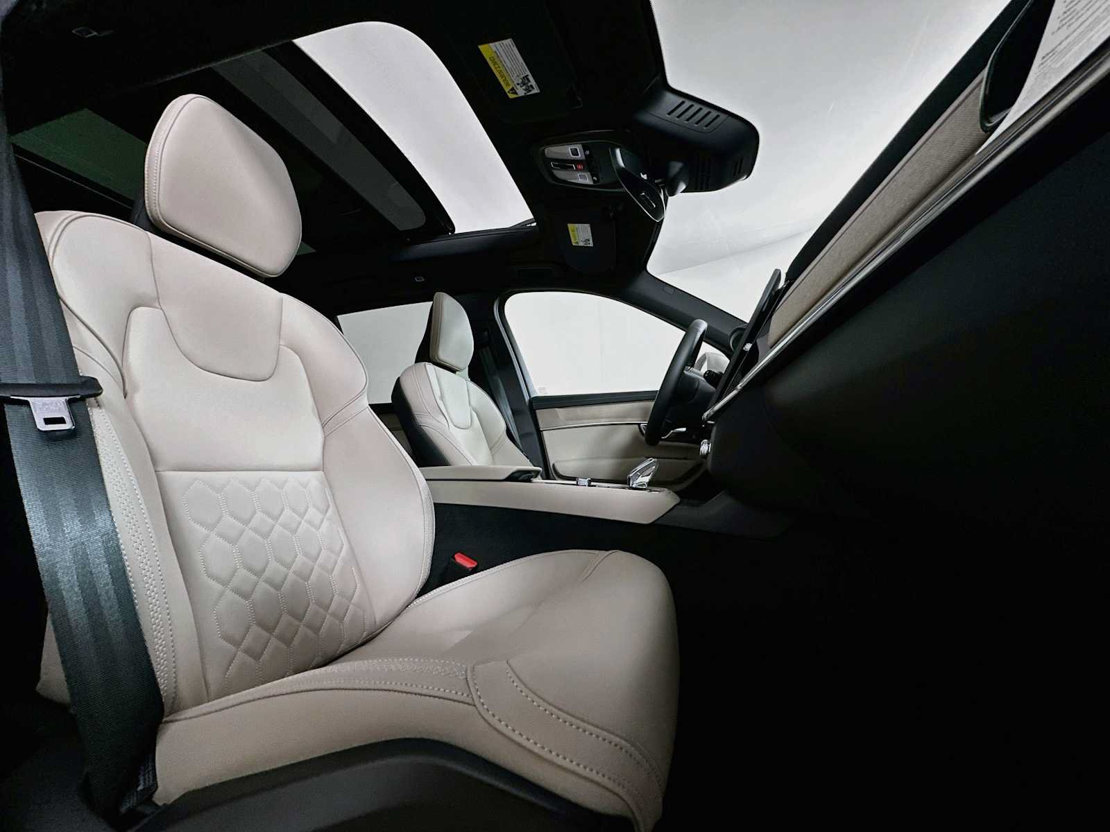 New 2026 Volvo XC90 B5 Core AWD/4WD image 27