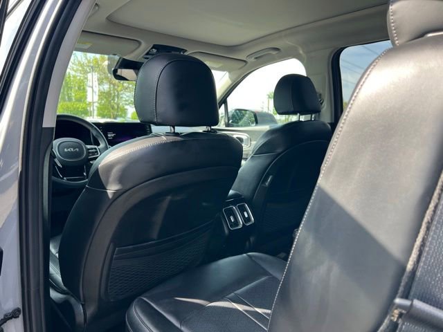 Certified 2023 Kia Sorento SX AWD/4WD image 11