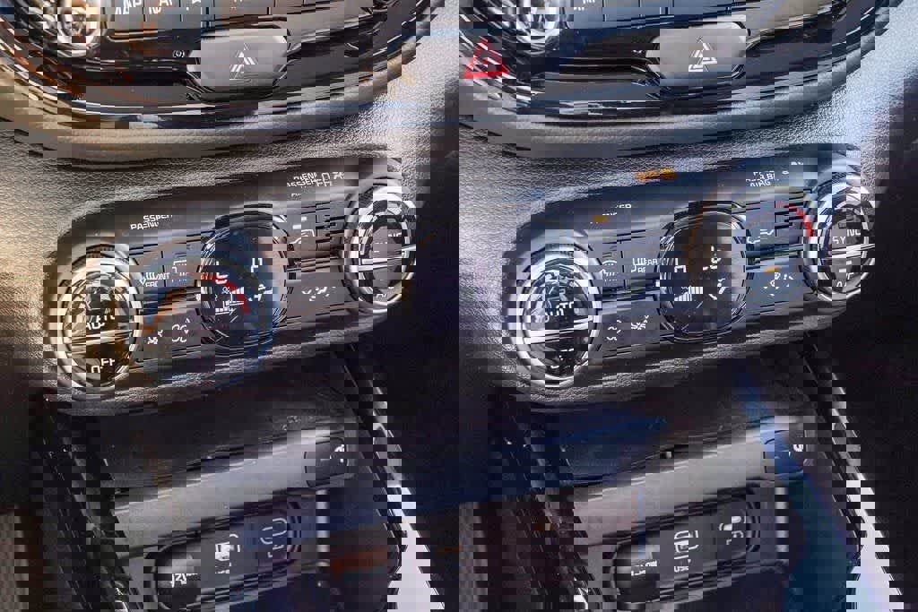 Certified 2024 Kia Soul GT-Line image 21