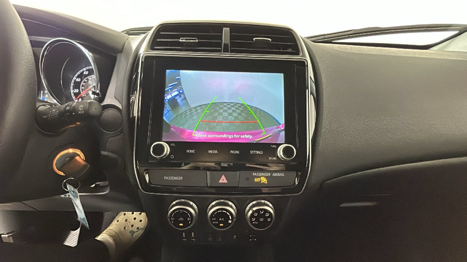 Used 2025 Mitsubishi Outlander Sport LE AWD/4WD image 26