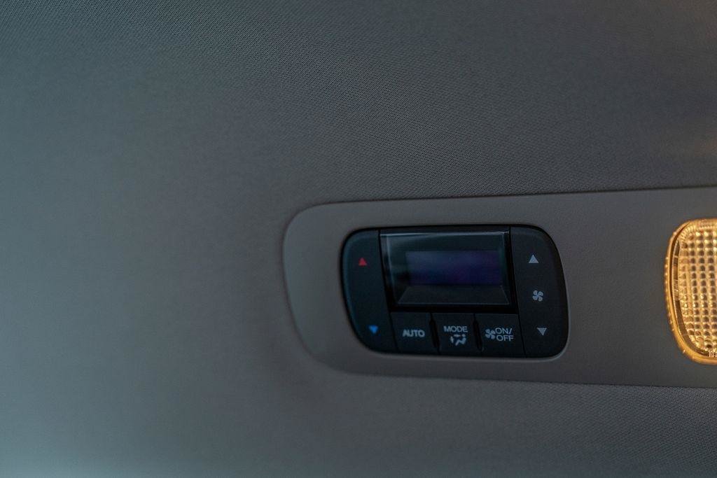 Used 2022 Honda Odyssey EX image 17