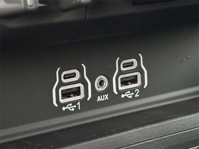 New 2026 RAM 1500 4x4 Crew Cab image 6