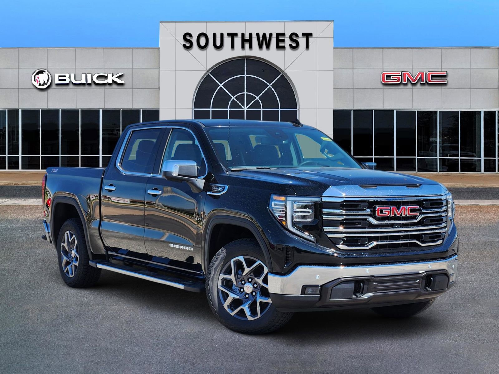 New 2026 GMC Sierra 1500 SLT w/ SLT Premium Package