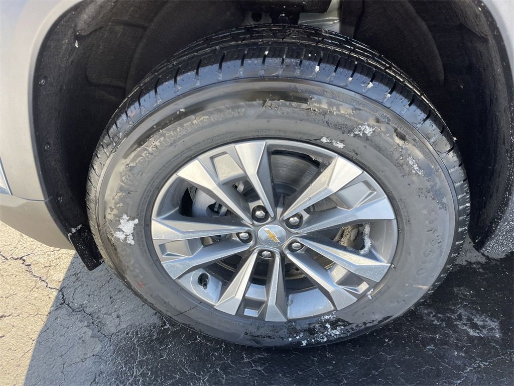 New 2026 Chevrolet Equinox LT w/ Convenience Package II image 10