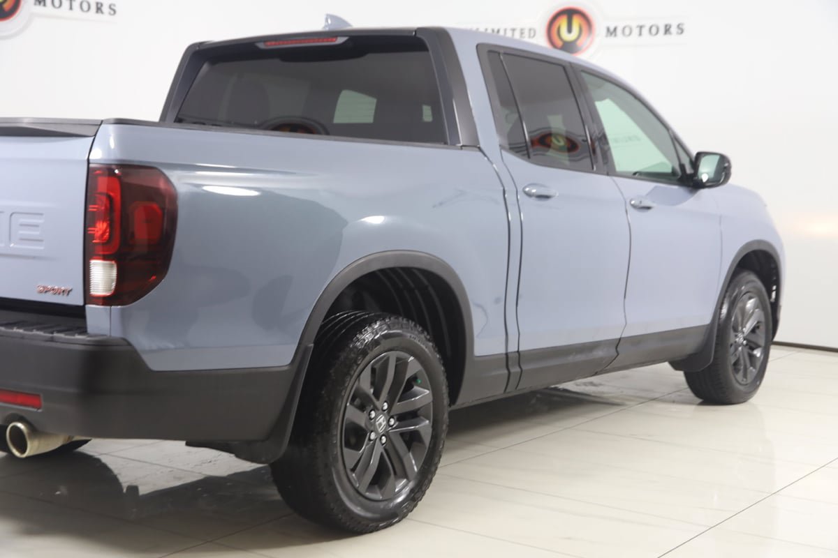 Used 2025 Honda Ridgeline Sport image 36