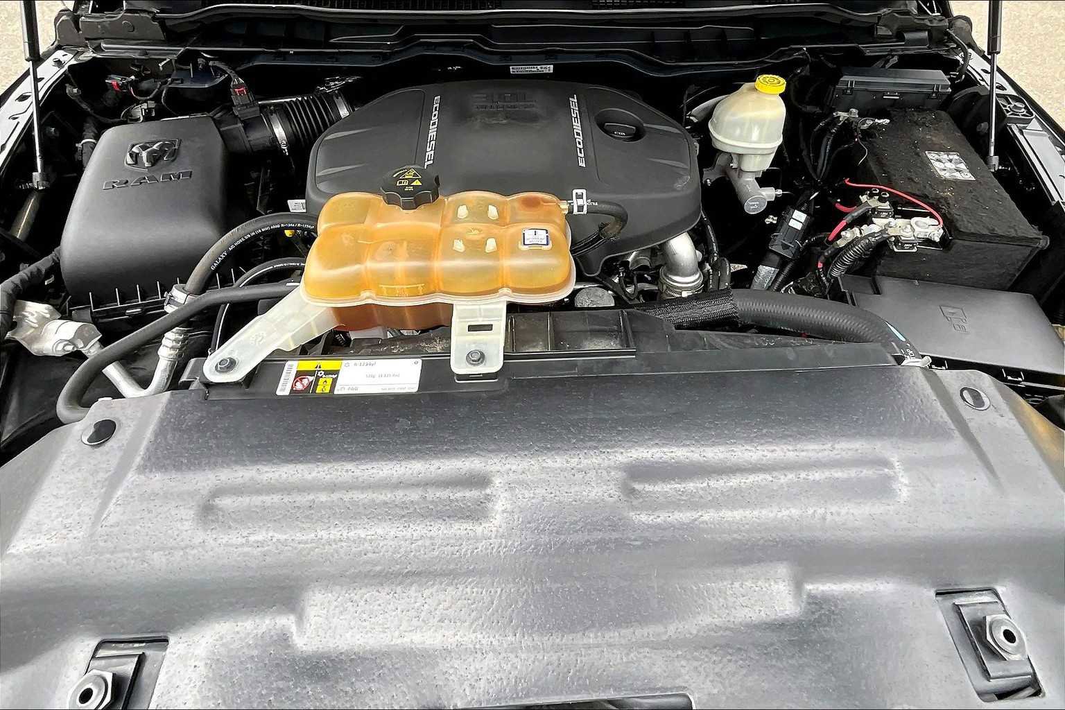 Used 2015 RAM 1500 Big Horn image 31