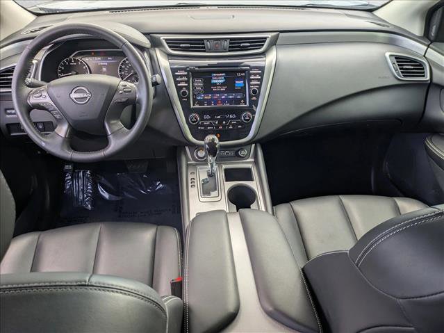 Certified 2024 Nissan Murano SV w/ SV Midnight Edition Package FWD image 17